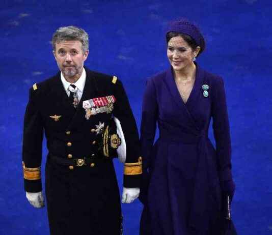 Proud Family of Denmark’s Future Queen Embraces Scottish Heritage news-19082024-113016