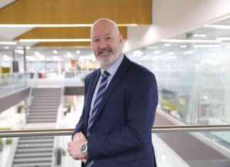 From Apprentice to Head: Success Story at Forth Valley College news-30082024-133020