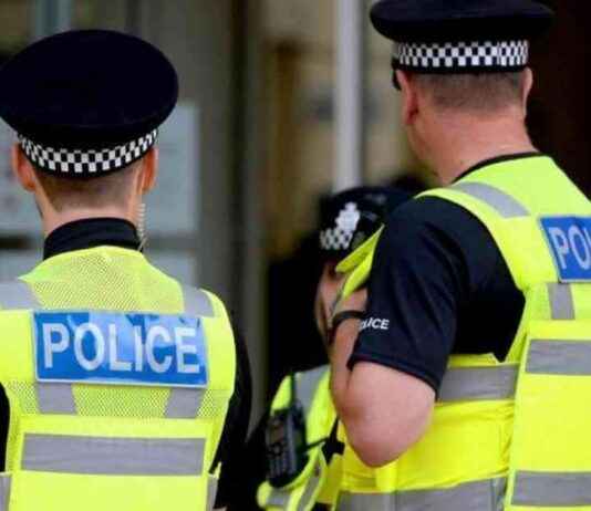 Cyclist Assaults Man on Stirling Road: What to Do Next news-17102024-223822