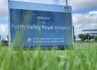 Man Causes Disturbance in Alloa, Admitted to Hospital man-causes-disturbance-in-alloa-admitted-to-hospital