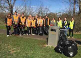River Forth Banks Cleaned Up by Dedicated Volunteers river-forth-banks-cleaned-up-by-dedicated-volunteers